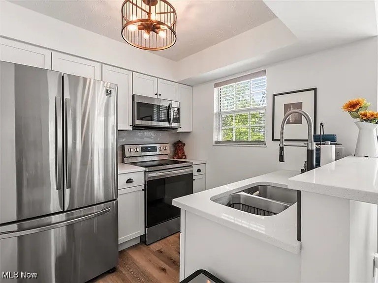 Stoney Run Condos - Residential
