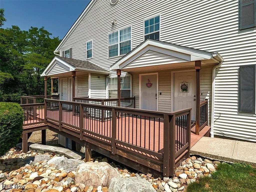 Stoney Run Condos - Residential