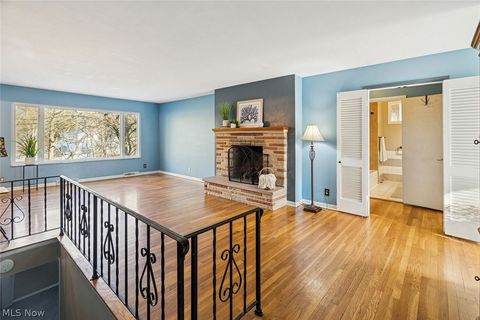 Tiny photo for 725 N Hawkins Avenue, Akron, OH 44313 (MLS # 5184737)