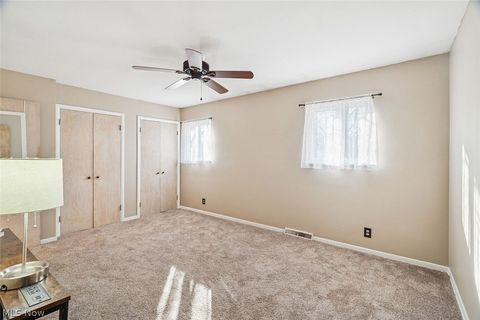 Tiny photo for 725 N Hawkins Avenue, Akron, OH 44313 (MLS # 5184737)
