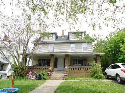 Photo for 3175 E Derbyshire Drive