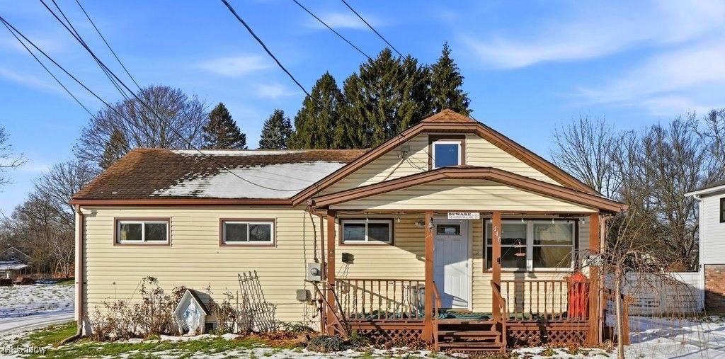 Photo of 448 Fritsch Avenue, Akron, OH 44312 (MLS # 5177956)