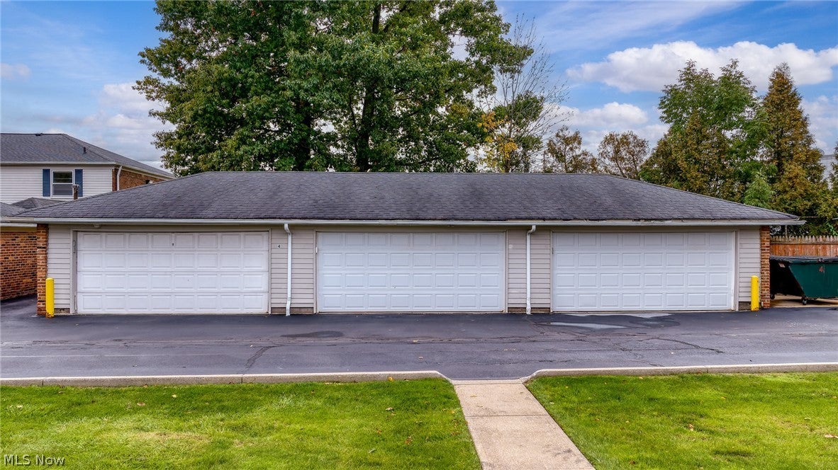 5616 Chelmsford Drive