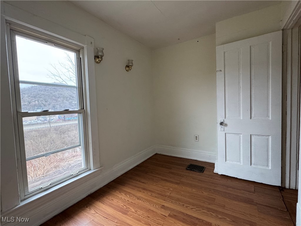 1116 Howard Street, Bridgeport, Ohio image 13