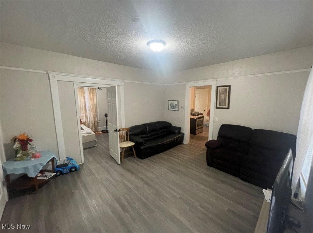 Curtis Ambler & Pixleys - Residential Income