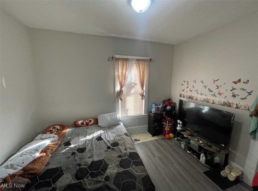 Curtis Ambler & Pixleys - Residential Income