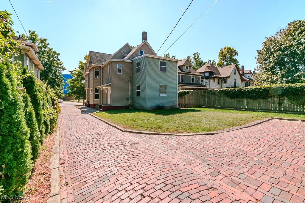 Gordon Ave Allotment - Residential Income