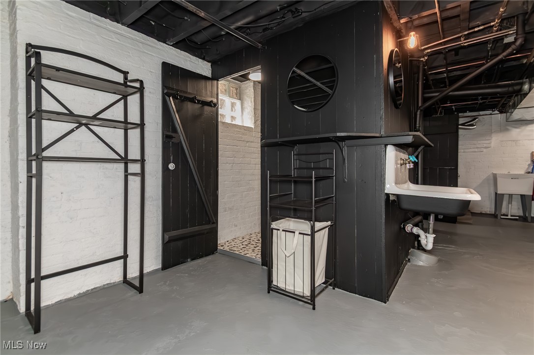 Gordon Ave Allotment - Residential Income