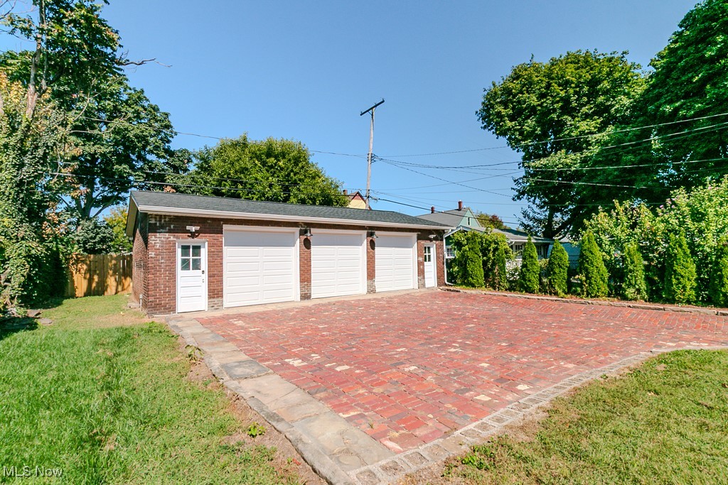 Gordon Ave Allotment - Residential Income
