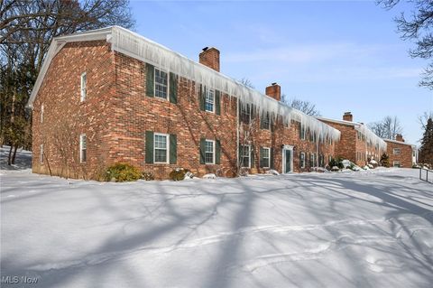 Tiny photo for 6930 Carriage Hill Drive #101, Brecksville, OH 44141 (MLS # 5185142)