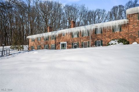 Tiny photo for 6930 Carriage Hill Drive #101, Brecksville, OH 44141 (MLS # 5185142)