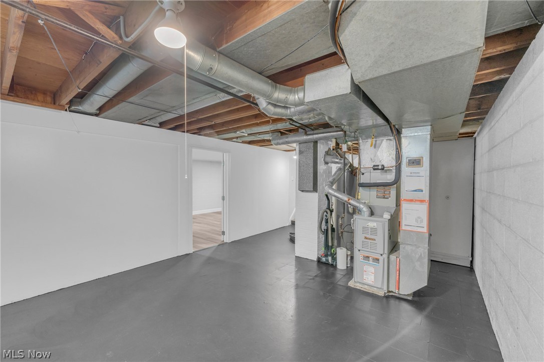 Carl A Steins East 262nd St Su - Residential