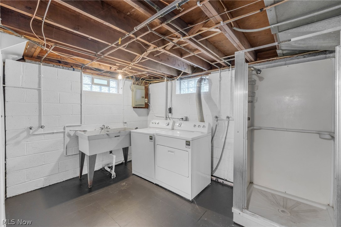 Carl A Steins East 262nd St Su - Residential