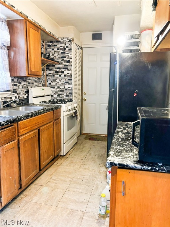 Kensington Gardens Sub/J H Decumb - Residential