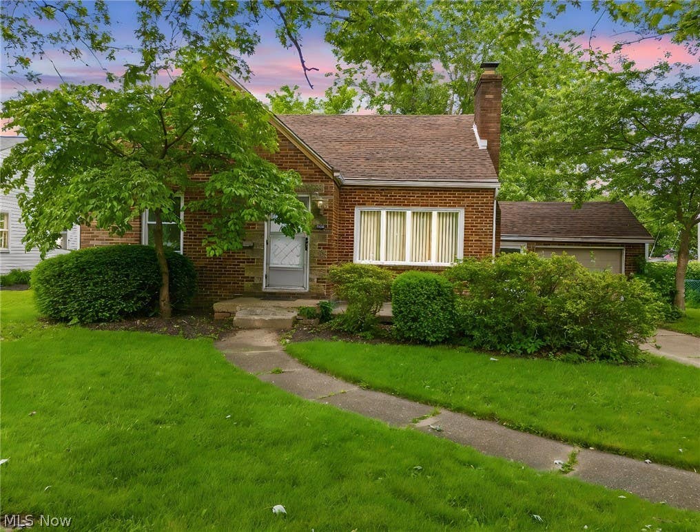 Photo of 3312 Yale Avenue NW, Canton, OH 44709 (MLS # 5217247)