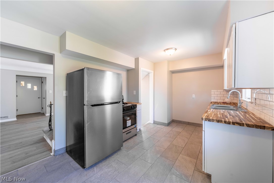 H A Stahl Properties Cos Ridg - Residential