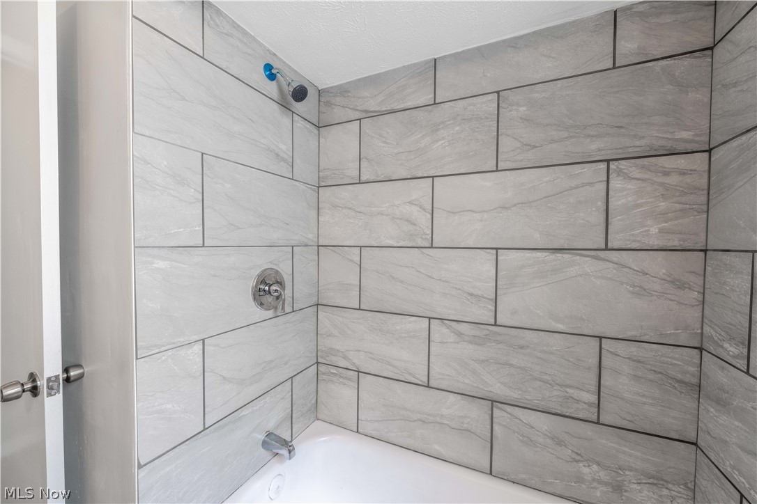 H A Stahl Properties Cos Ridg - Residential