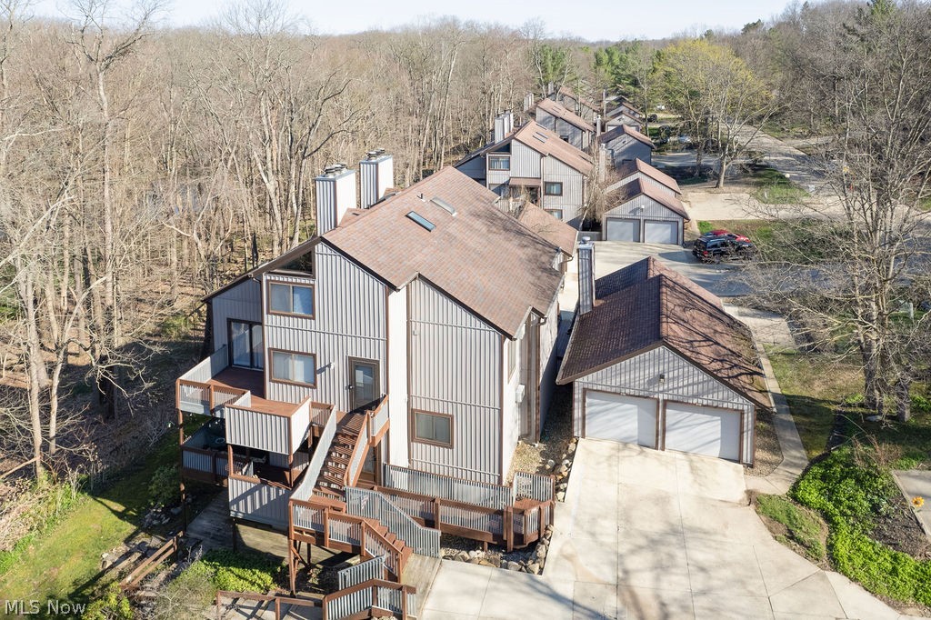 Pinemill Ridge Condo Estates - Residential