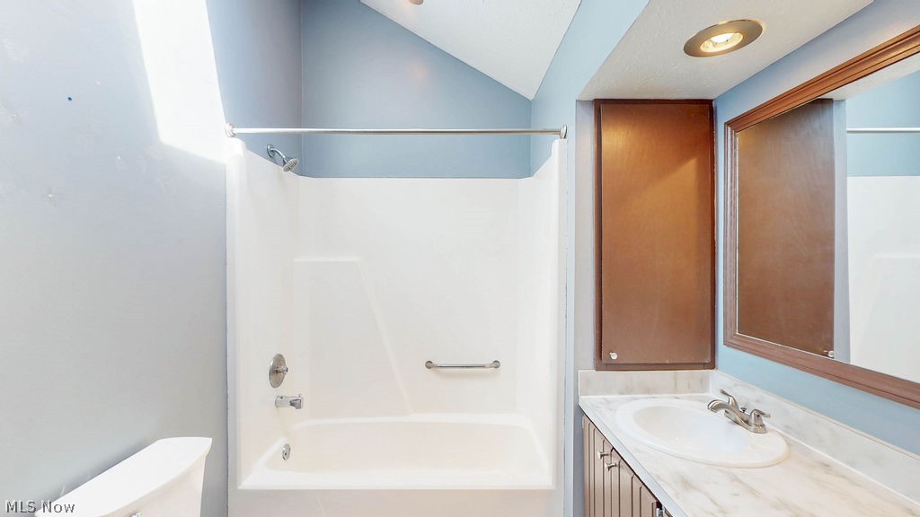 Pinemill Ridge Condo Estates - Residential