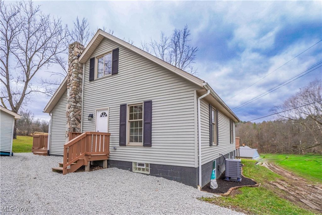 Photo of 2622 Howenstine Drive SE, East Sparta, OH 44626 (MLS # 5174239)