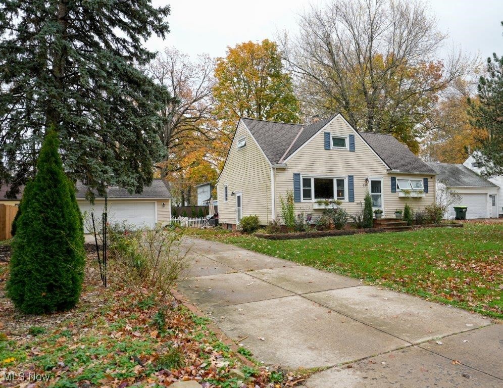 239 Berkshire Road, Avon Lake, Ohio image 3