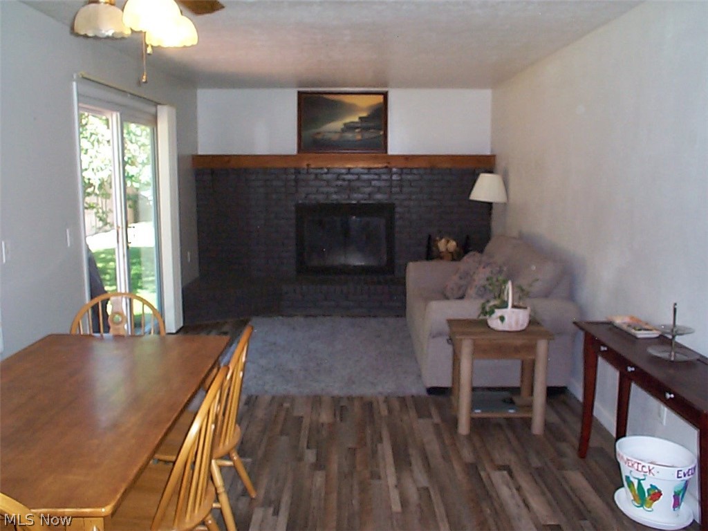 Mentor View 02 - Residential