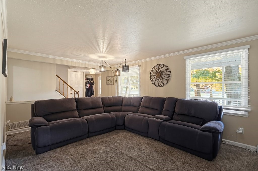 1047 Berkshire Drive
