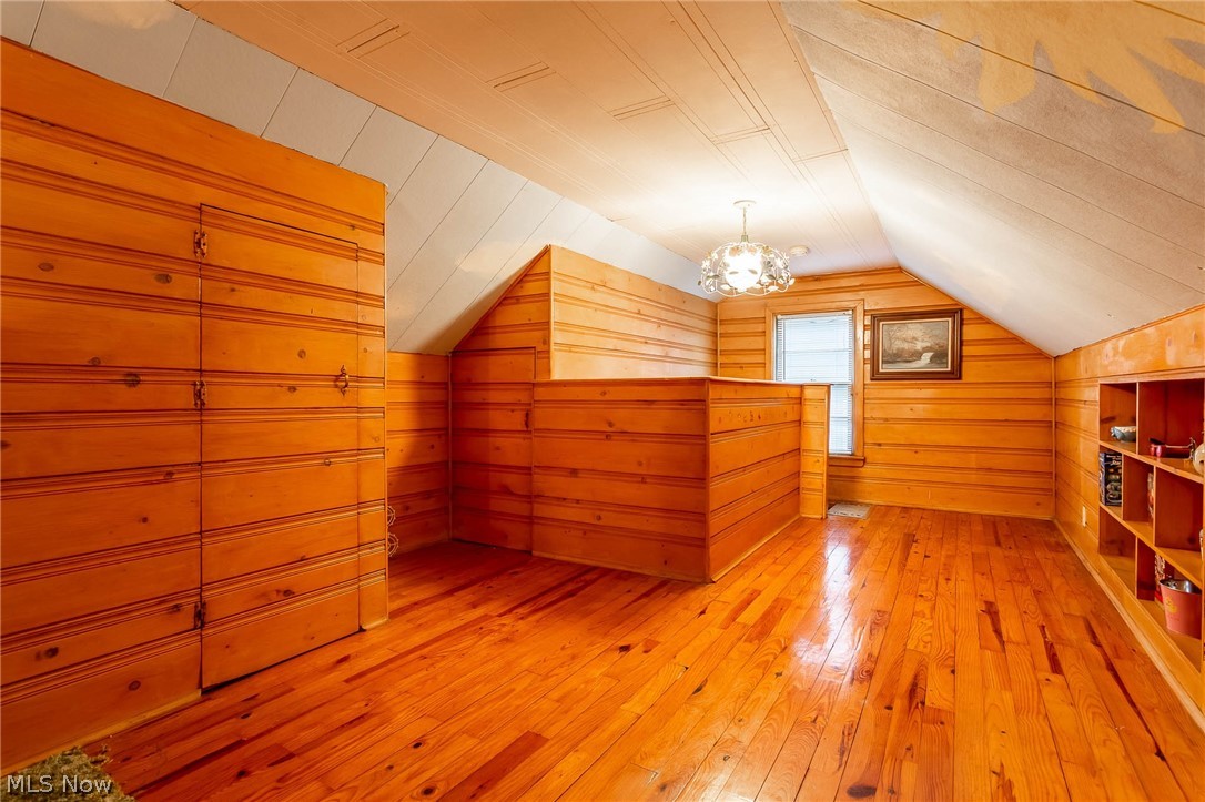 Hill Realty Cos 01 - Residential