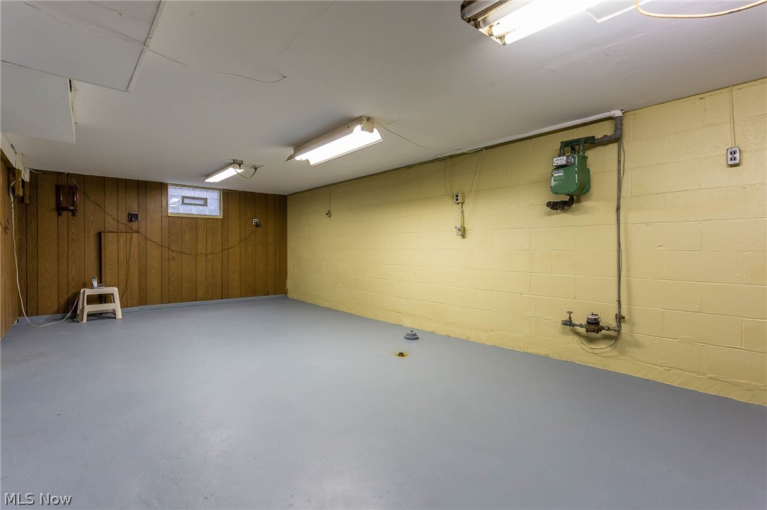 Hill Realty Cos 01 - Residential