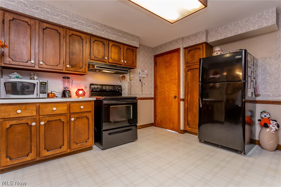 Hill Realty Cos 01 - Residential