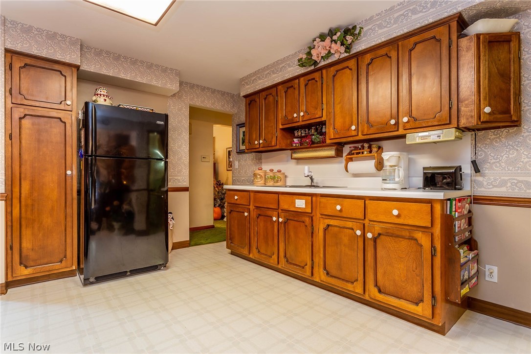 Hill Realty Cos 01 - Residential