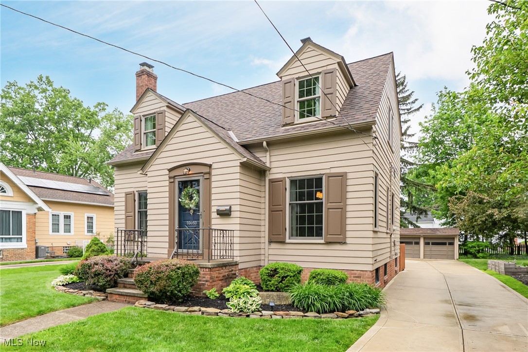 20050 Laverne Avenue, Rocky River, Ohio image 5