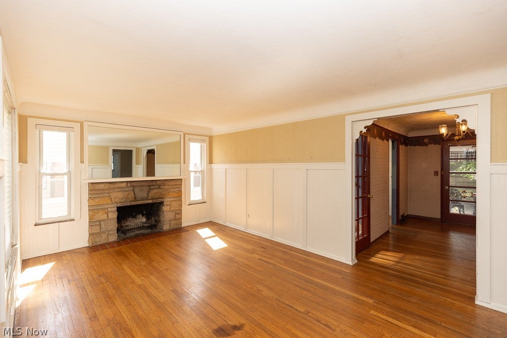 3888 W 227th Street