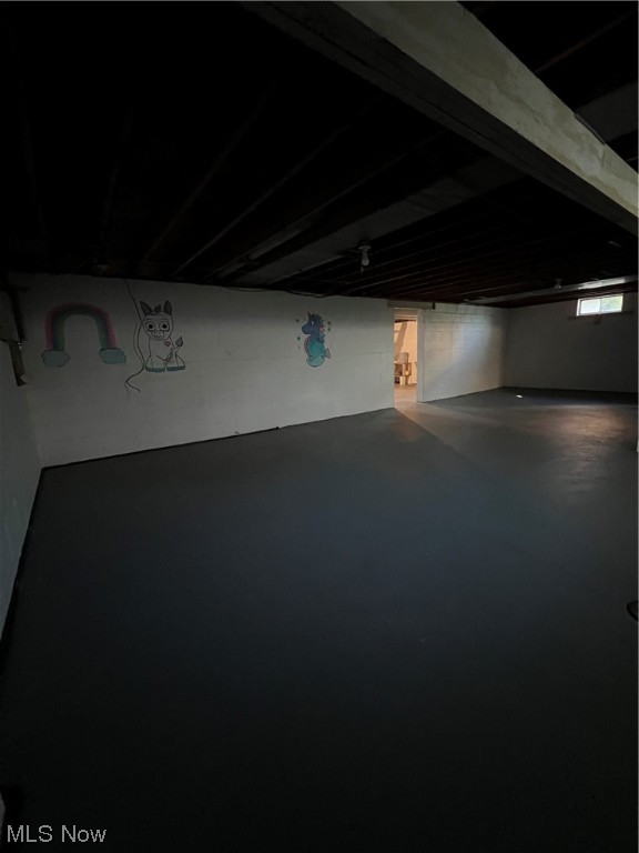 Guaranted Inv Co 01 - Residential Lease