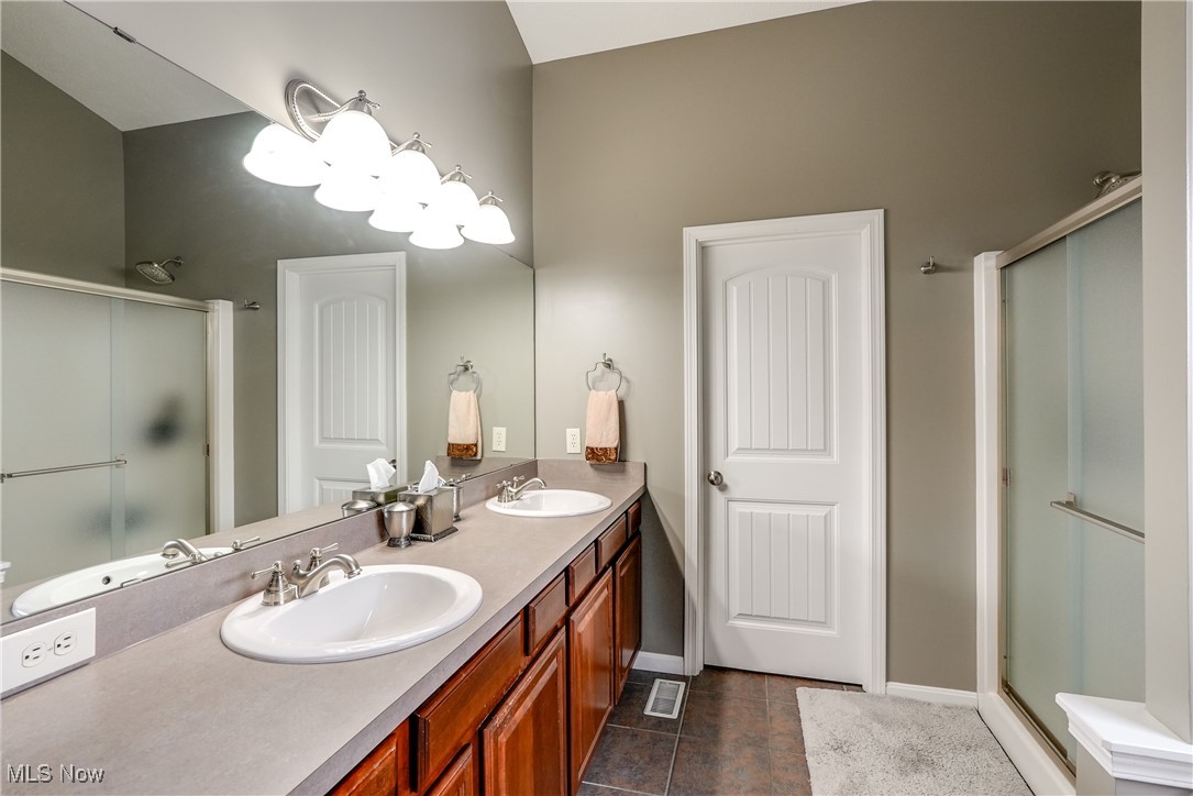5843 Glen Eagles Drive, Medina, Ohio image 40