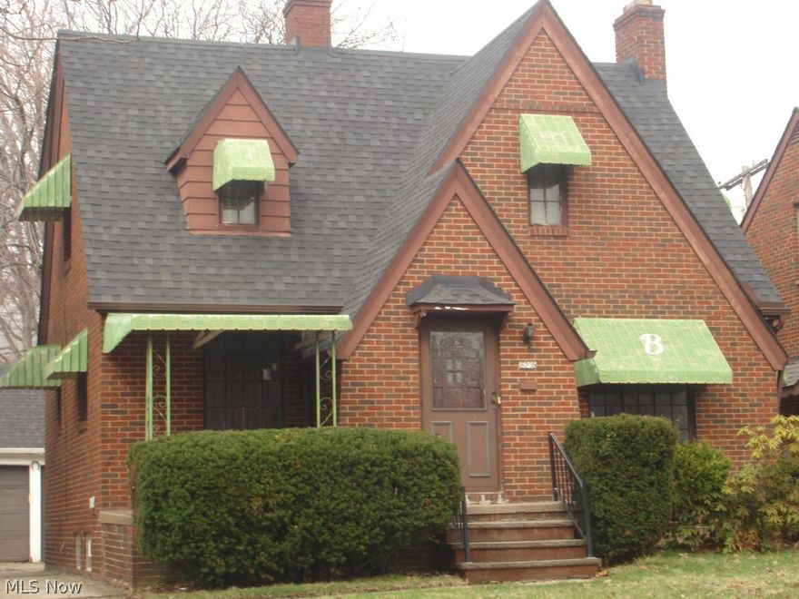 A two bed room 1.5 bath Colonial with a finished basement. We have a screened in porch and a two car garage. Hard wood floors on the first floor.