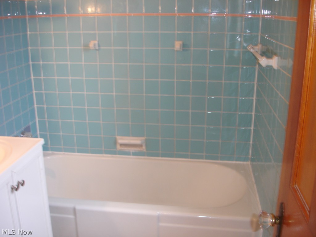 East Shore Park - Residential Lease