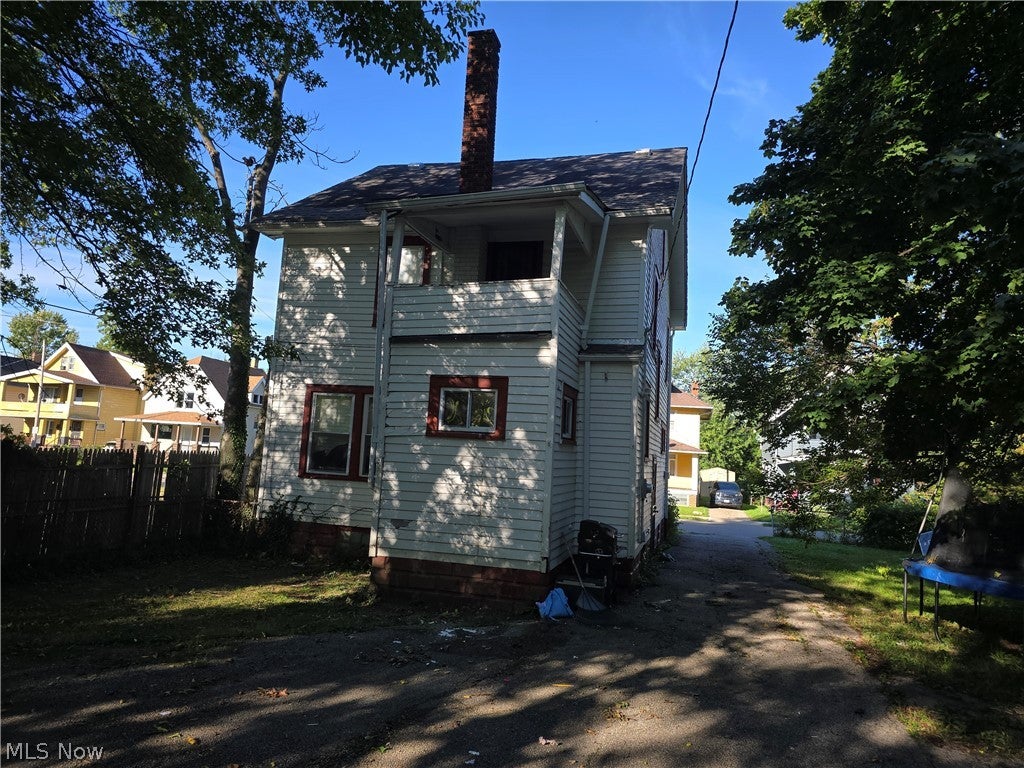 4249 E 133rd Street