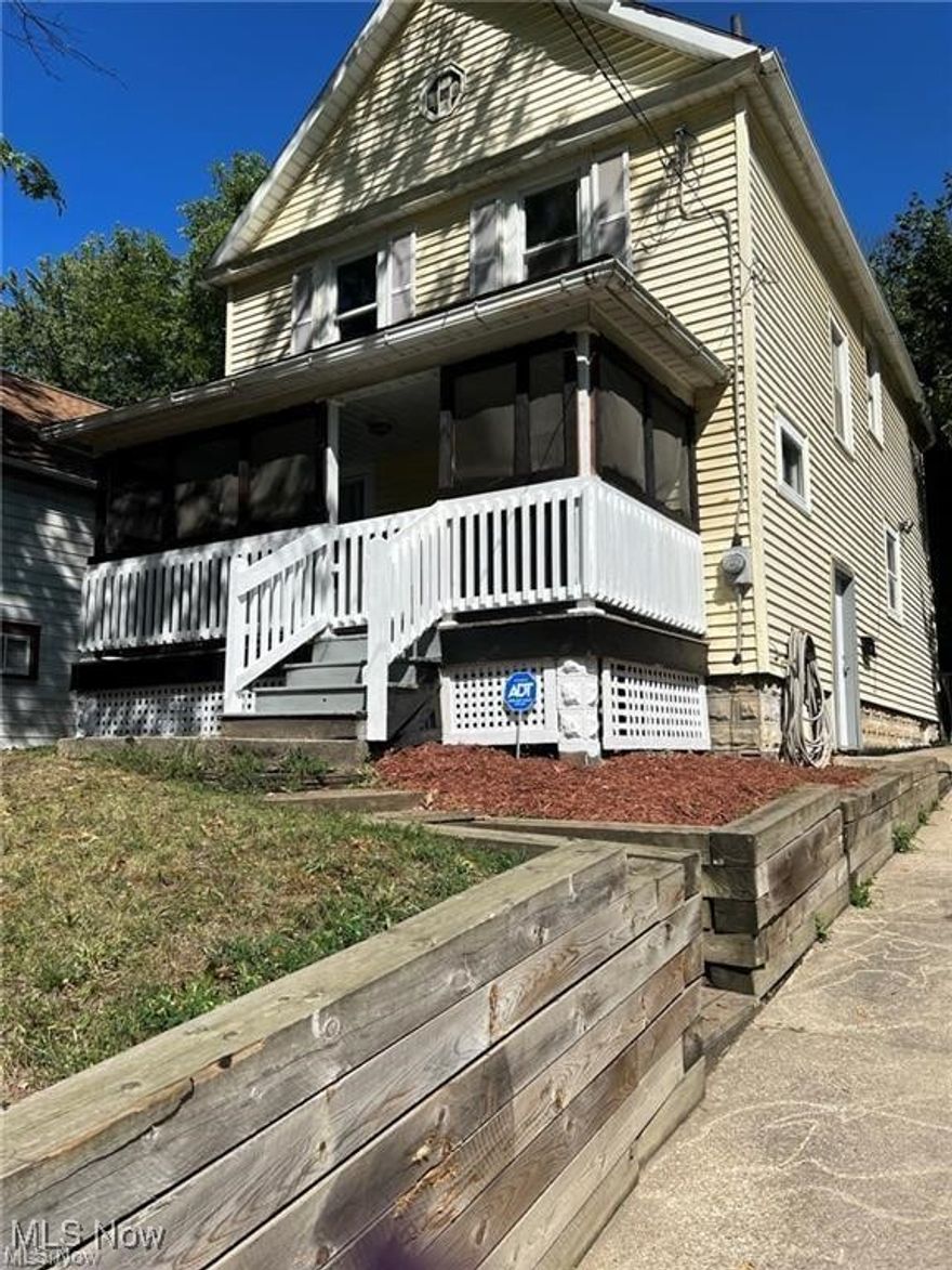 Priced to sell, some work may be needed. A great first home or a an addition to your rental portfolio. With rent income of $1250/month. Photos are older photos. A must see. Lots of potential!! Call today for a private showing.