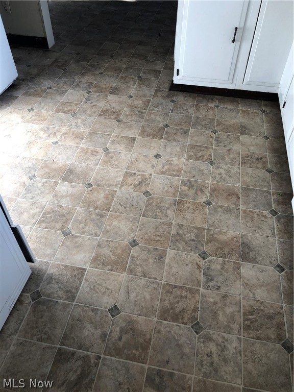 Avon Dover Land Cos Avon Dove - Residential Lease