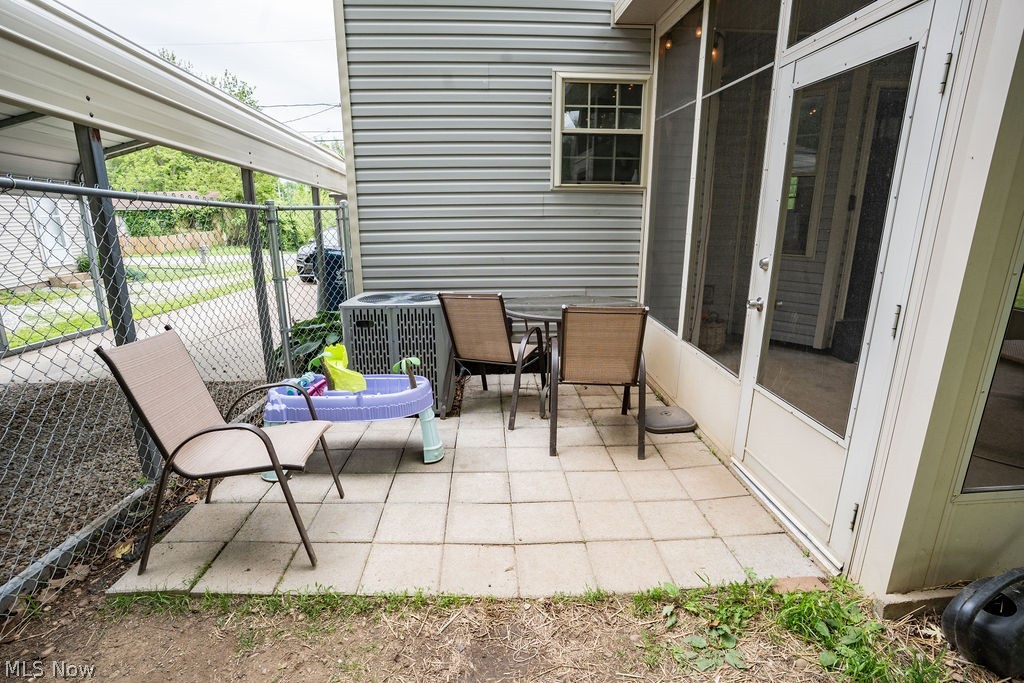 Hohmans Long Lake Channel - Residential
