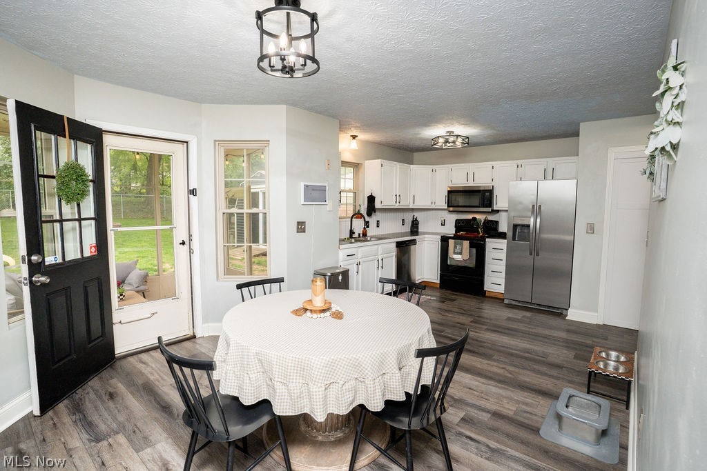 Hohmans Long Lake Channel - Residential