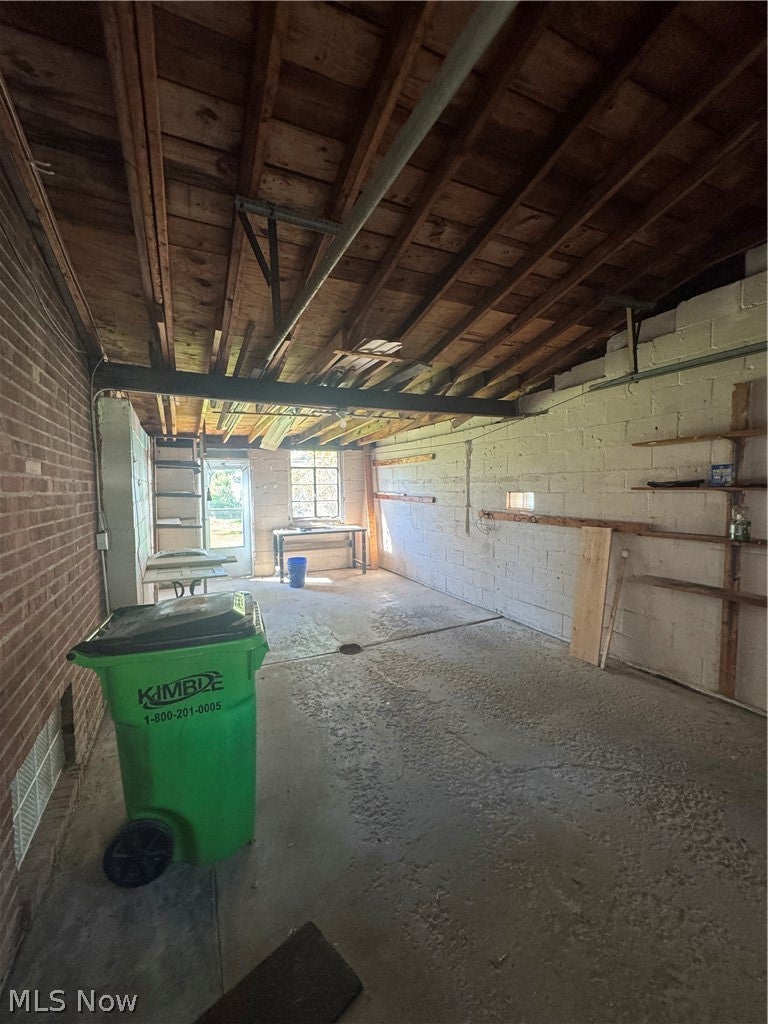 1682 Longwood Drive