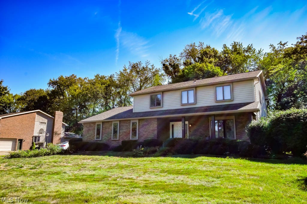 Amesbury Hills - Residential