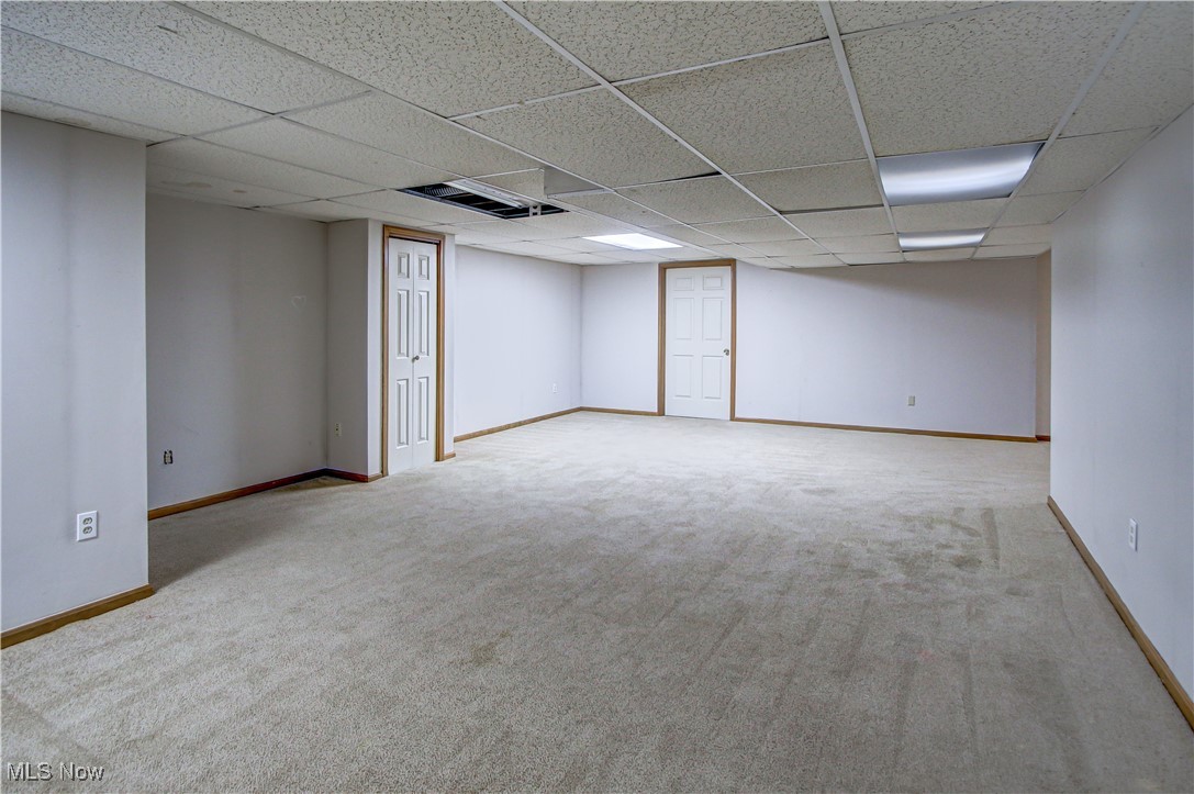 15030 Waterford Drive, North Royalton, Ohio image 31