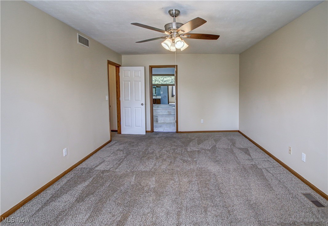 15030 Waterford Drive, North Royalton, Ohio image 20