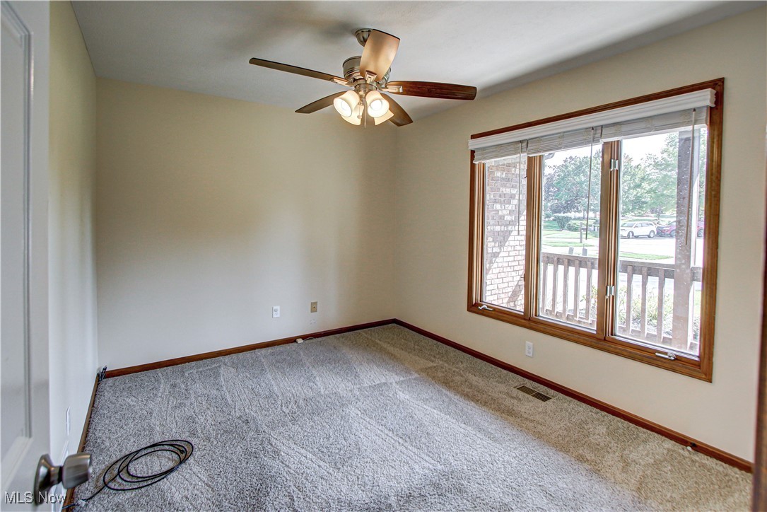 15030 Waterford Drive, North Royalton, Ohio image 3