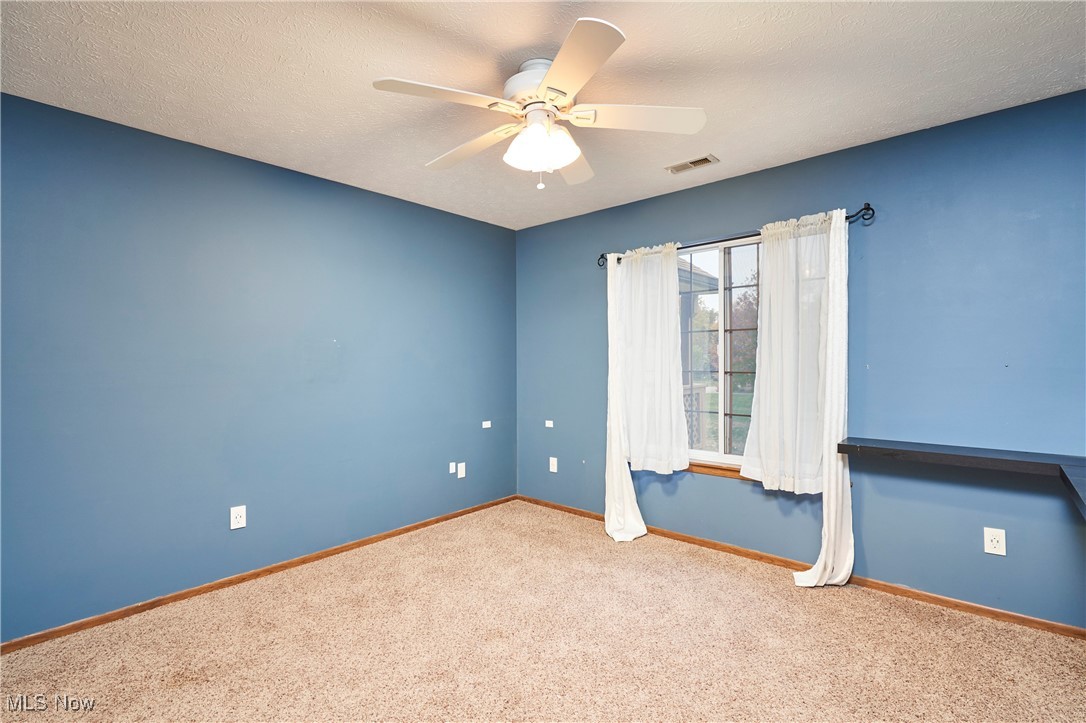 Courts of Country Lakes - Residential