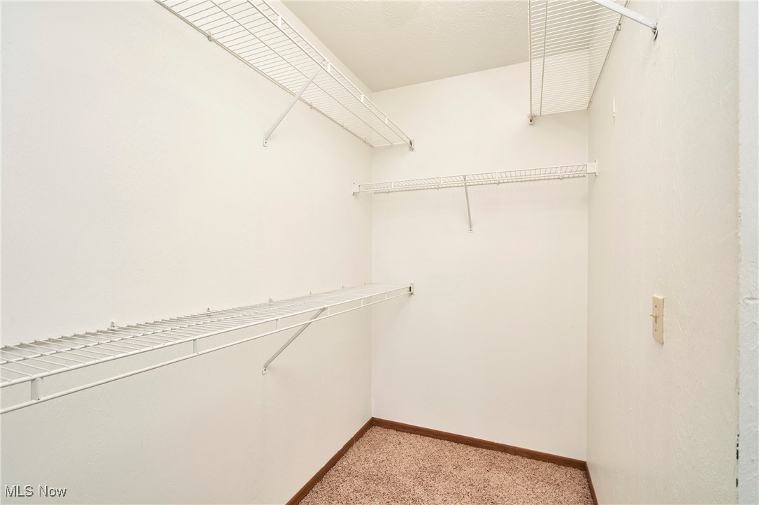 Courts of Country Lakes - Residential