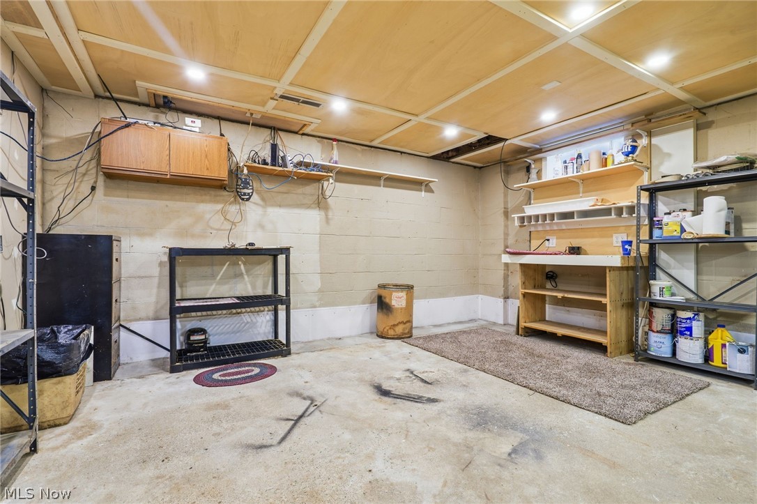 Stark Agency & Bldg Co Allotme - Residential